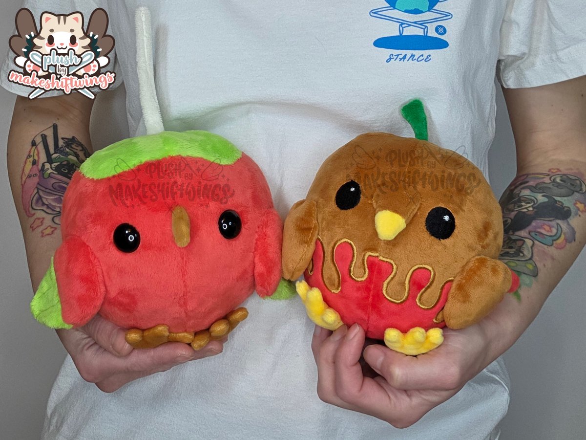 a caramel &amp; candy apple owl 🦉🍎