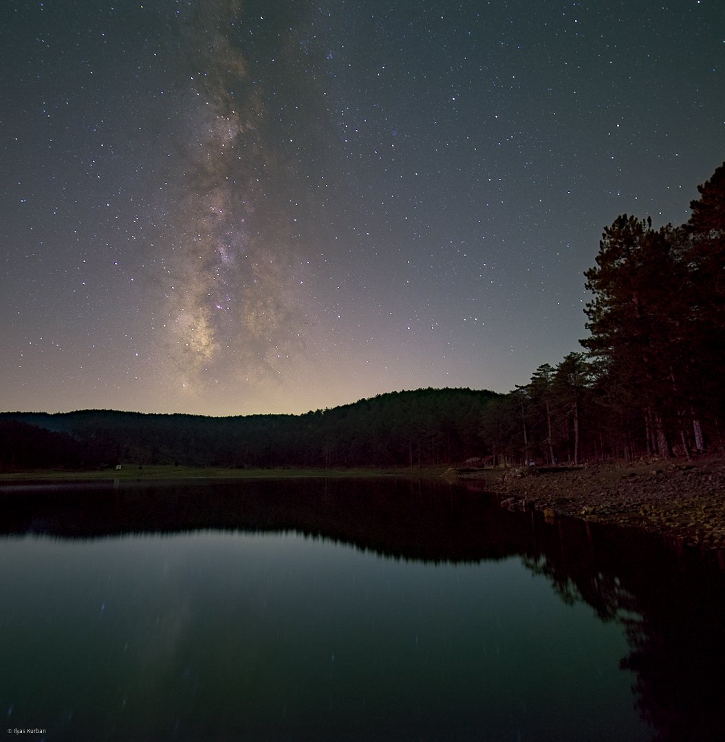 ilyaskurban20's tweet photo. #Astrophotography
#milkyway
@AstroPhotoTurk
#Gökçeova gölü #sandras dağı https://t.co/zk4o6TYmax
