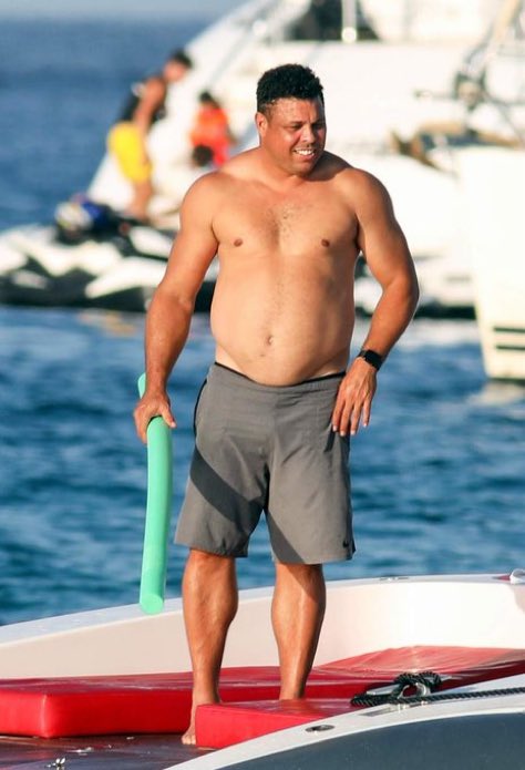 Cuando no faltas al gym pero tampoco a la promo de 2 caguamas por $34