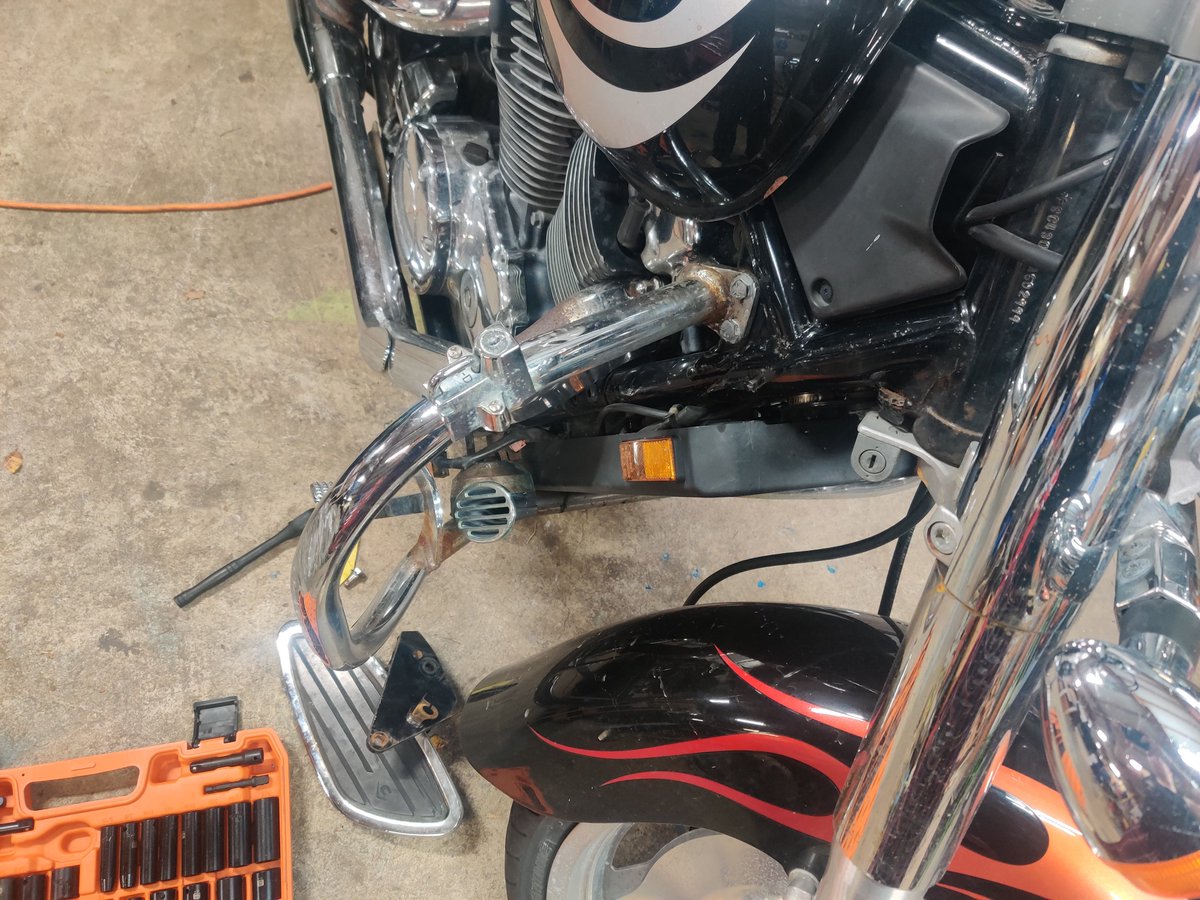 Lord Mustang VI tweet media