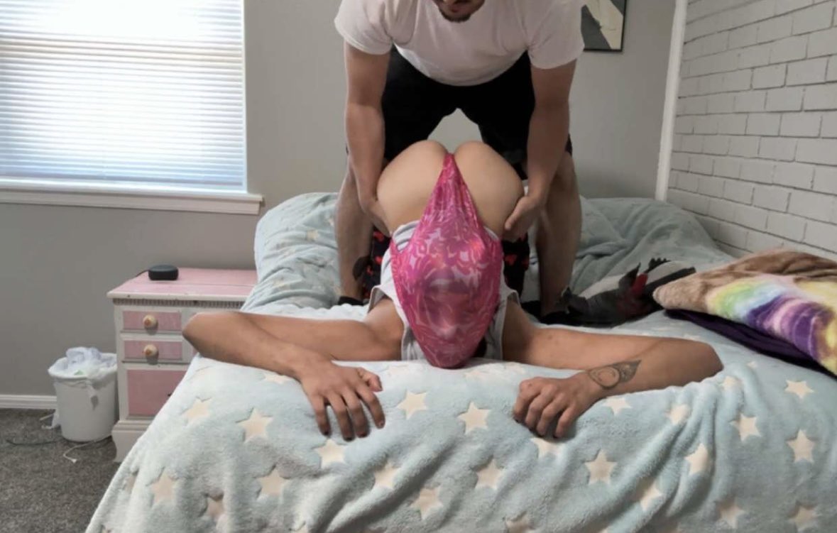 Dm me for Wedgie Custom vids/pics :P