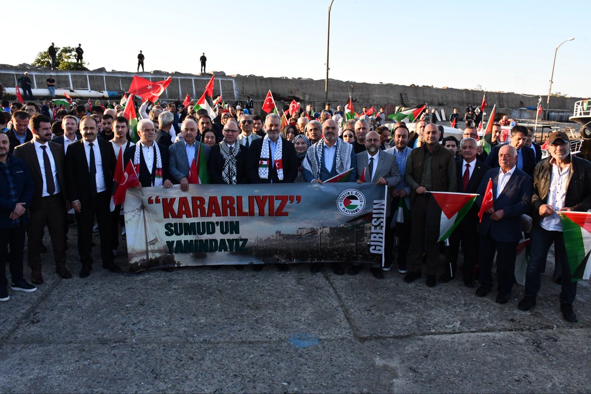 mtbhdrylmz's tweet photo. Gazze’ye insani yardım ulaştırmak için yola çıkan Sumud Filosu’na destek verdik.
Vicdanımızın, inancımızın ve kardeşlik bağımızın gereği olarak Filistinli kardeşlerimizin yanında olduğumuzu bir kez daha gösterdik.⤵️ https://t.co/xWp22dyNu2