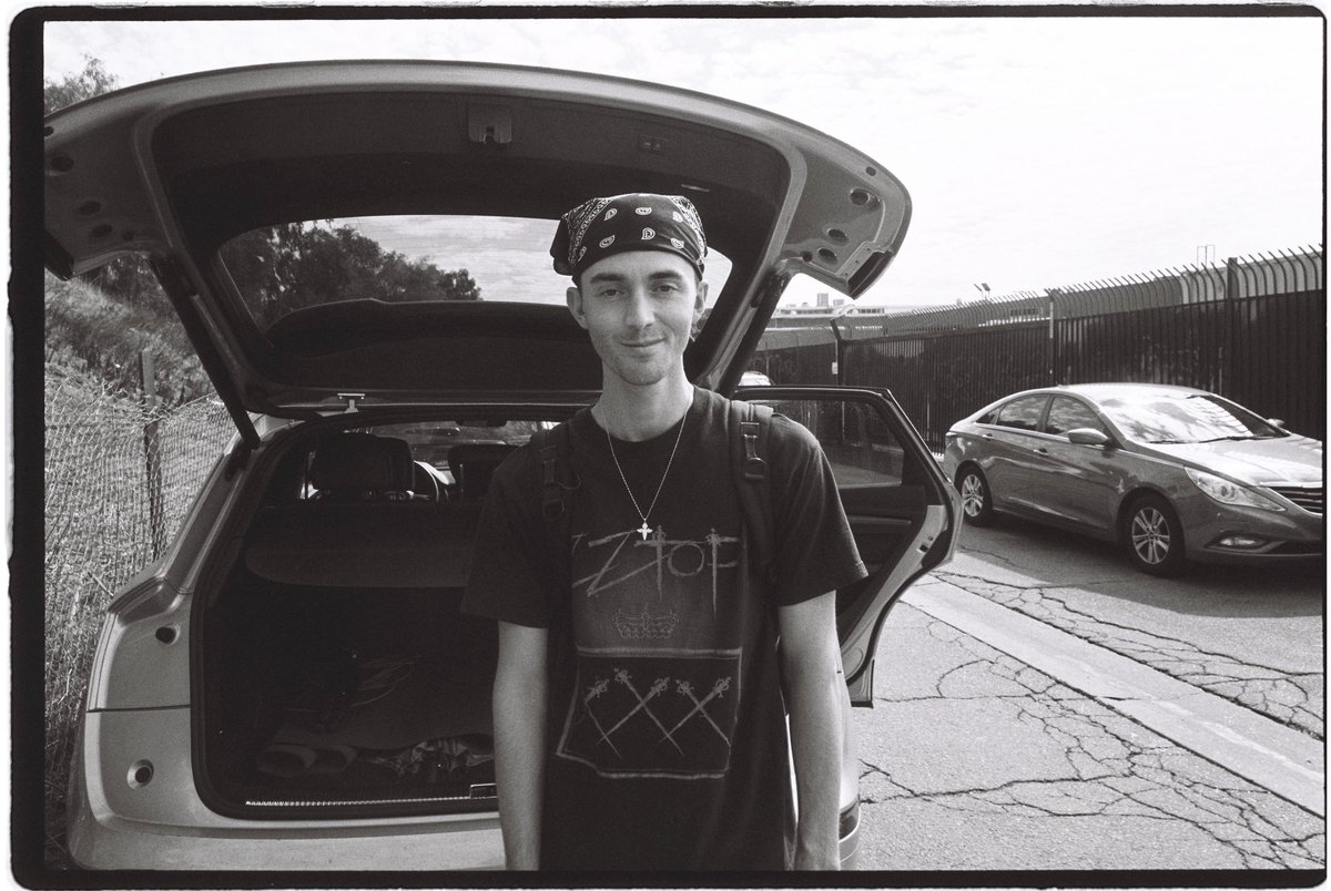 greysonchance's tweet photo. Taking off, see you in Shanghai, see you on The Gold Tour 🤍🤍 https://t.co/opKigAQ11U
