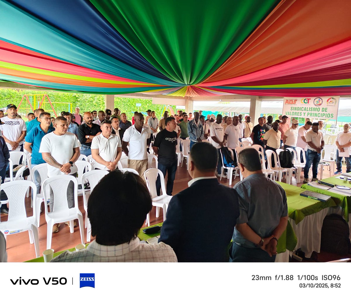 La <a href="/CGT_ADS/">@CGT_ADS</a> saluda la Asamblea de SINTRAINDULCE, a su Junta Directiva Nacional y su presidente <a href="/Caliche197/">carlos alberto tutal ceballos</a>, en  dicha asamblea hace presencia <a href="/JorgeDiezCGT/">Jorge Ivan Diez Velez</a> <a href="/aggo1957/">Alberto Guzman Gomez</a> <a href="/BurchardtMeloFA/">Francisco Burchardt Melo</a> en representación de la Confederacion y <a href="/FEGTRAVALLECGT/">FEGTRAVALLE CGT</a> <a href="/asocana/">Asocaña</a> <a href="/ADS_Americas/">ALTERNATIVA DEMOCRÁTICA SINDICAL DE LAS AMÉRICAS</a> <a href="/BluRadioCo/">BluRadio Colombia</a> @