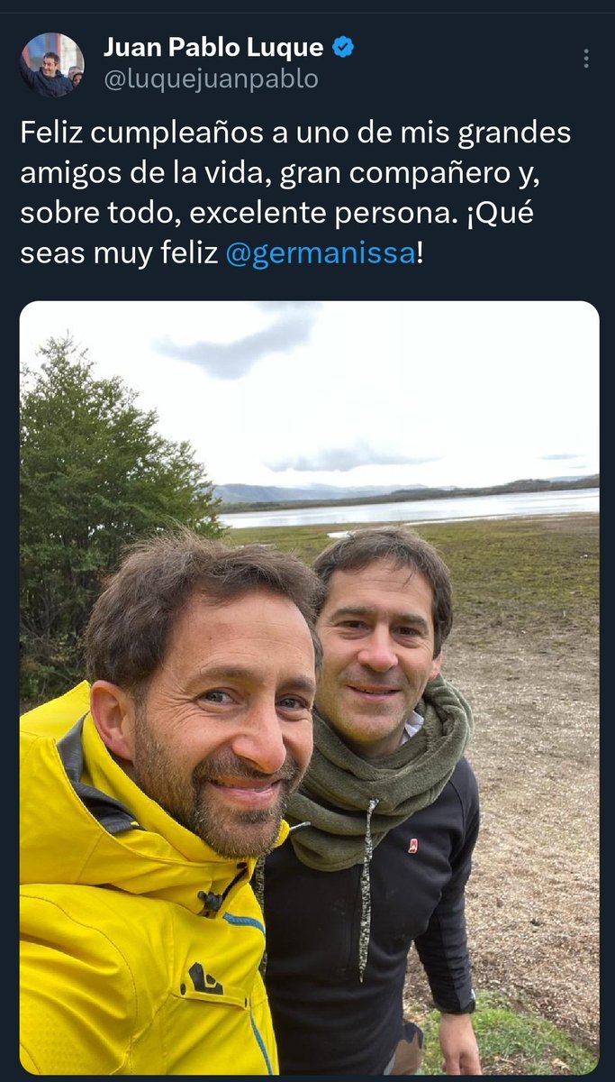 ✌🏿

Germancito está hasta las pelotas con la causa emergencia climática.
Fue allanado y todo.

Adivina quién es amigo íntimo desde hace años de Germancito y se está haciendo el flor de boludo y NECESITA FUEROS...

🤡