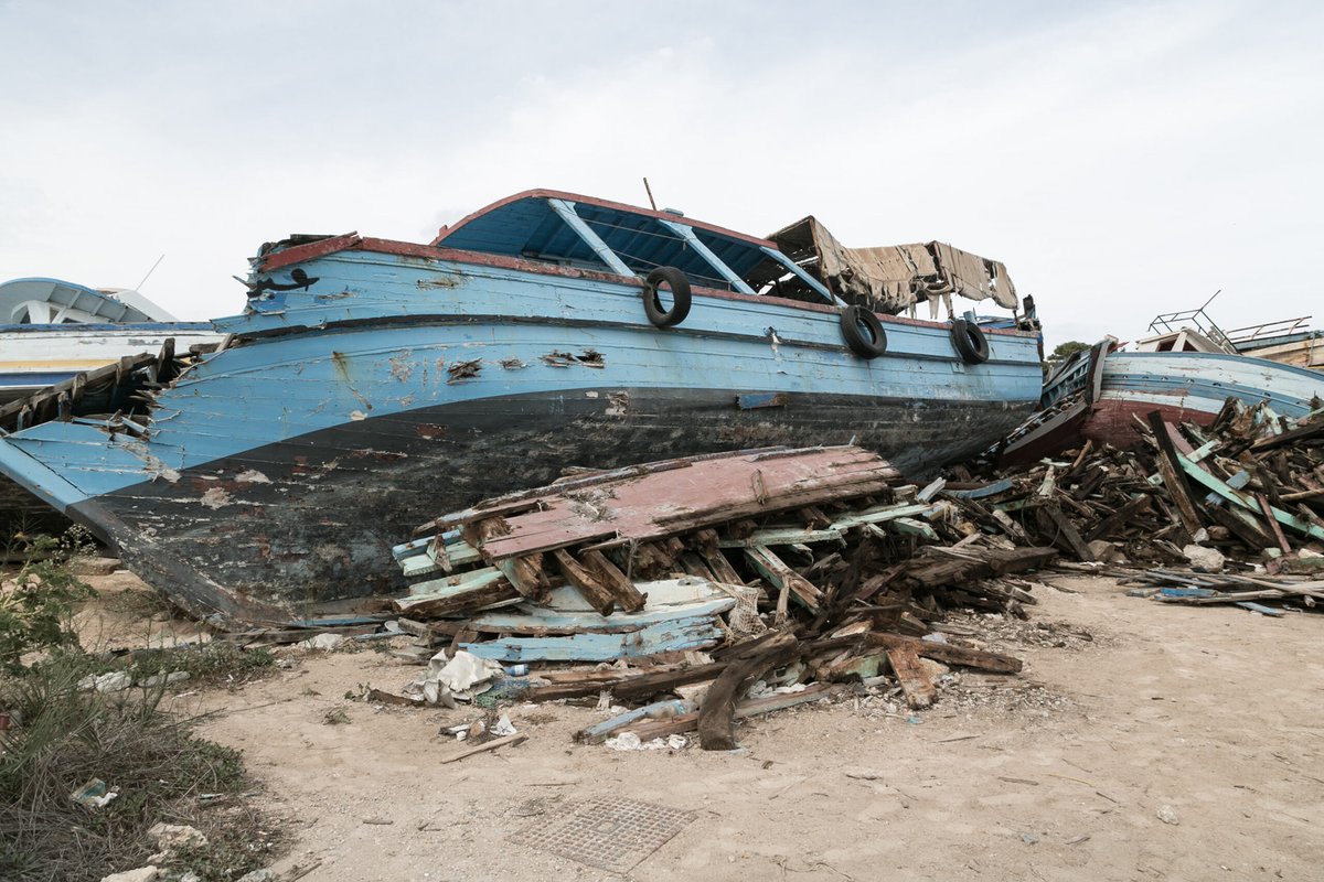 Lampedusa, 12 anni dopo. Il 3 ottobre 2013 persero la vita 368 persone, in cerca di salvezza e dignità.

“Non ci sono nemici, solo fratelli e sorelle” (card. Zuppi) 

<a href="/demosolidale/">DemocraziaSolidale-DEMOS</a> <a href="/Demos_Piemonte/">Democrazia Solidale Piemonte</a> <a href="/elena_apollonio/">Elena apollonio</a>  <a href="/ROMA_News/">Paolo Ciani</a>  <a href="/michdavico/">michelino davico</a> <a href="/bartolopietro1/">Pietro Bartolo</a> <a href="/pierbaroni/">Piergiacomo Baroni</a>
