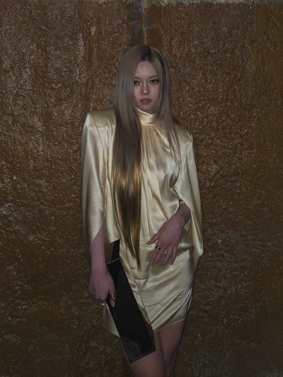GLOBALBAILEY_'s tweet photo. [INSTAGRAM] 251004

@.baileysok instagram update

“@.Mugler “

#ALLDAYPROJECT #ADP #올데이프로젝트 #BAILEY #베일리 https://t.co/2LYJpBTiOj