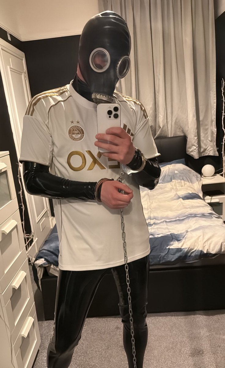 Free me or keep me? 😈