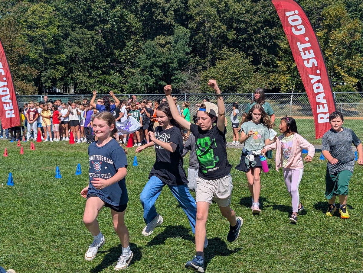 MTV_Elementary's tweet photo. Our Miles for Mountain View fundraiser was a huge success. We would like to thank the PTA, staff, students and MTV community for their support! #MoosePride https://t.co/t7PkI7WODI