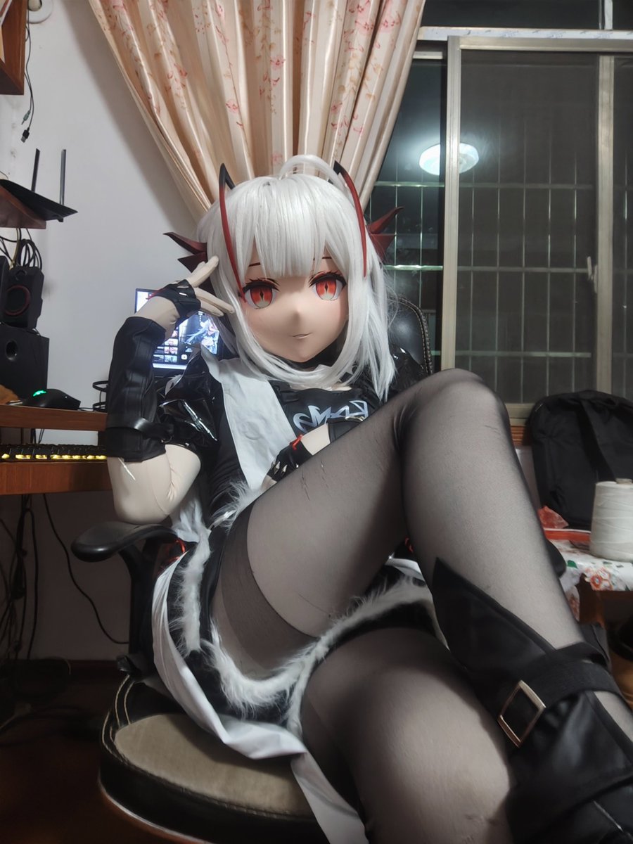 千凛 tweet media