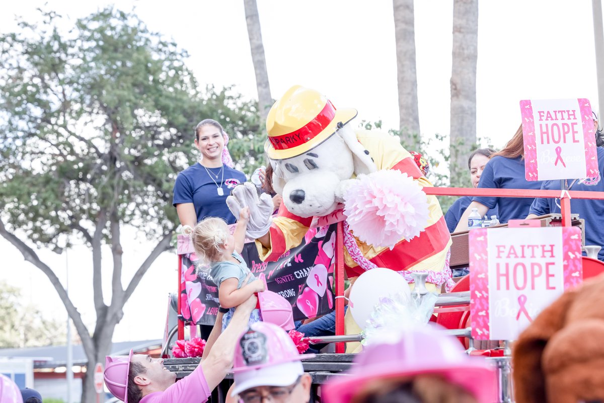 stxhealthsystem's tweet photo. Show Your #PinkPower! #STHS invites you to join us this Saturday, Oct. 4, at our #ThinkPinkParade at #STHSMcAllen from 8:00 am to noon.
For details, visit the #STHS events page on Facebook. https://t.co/Uc8YOO9ErX https://t.co/N8eDAvzZG4