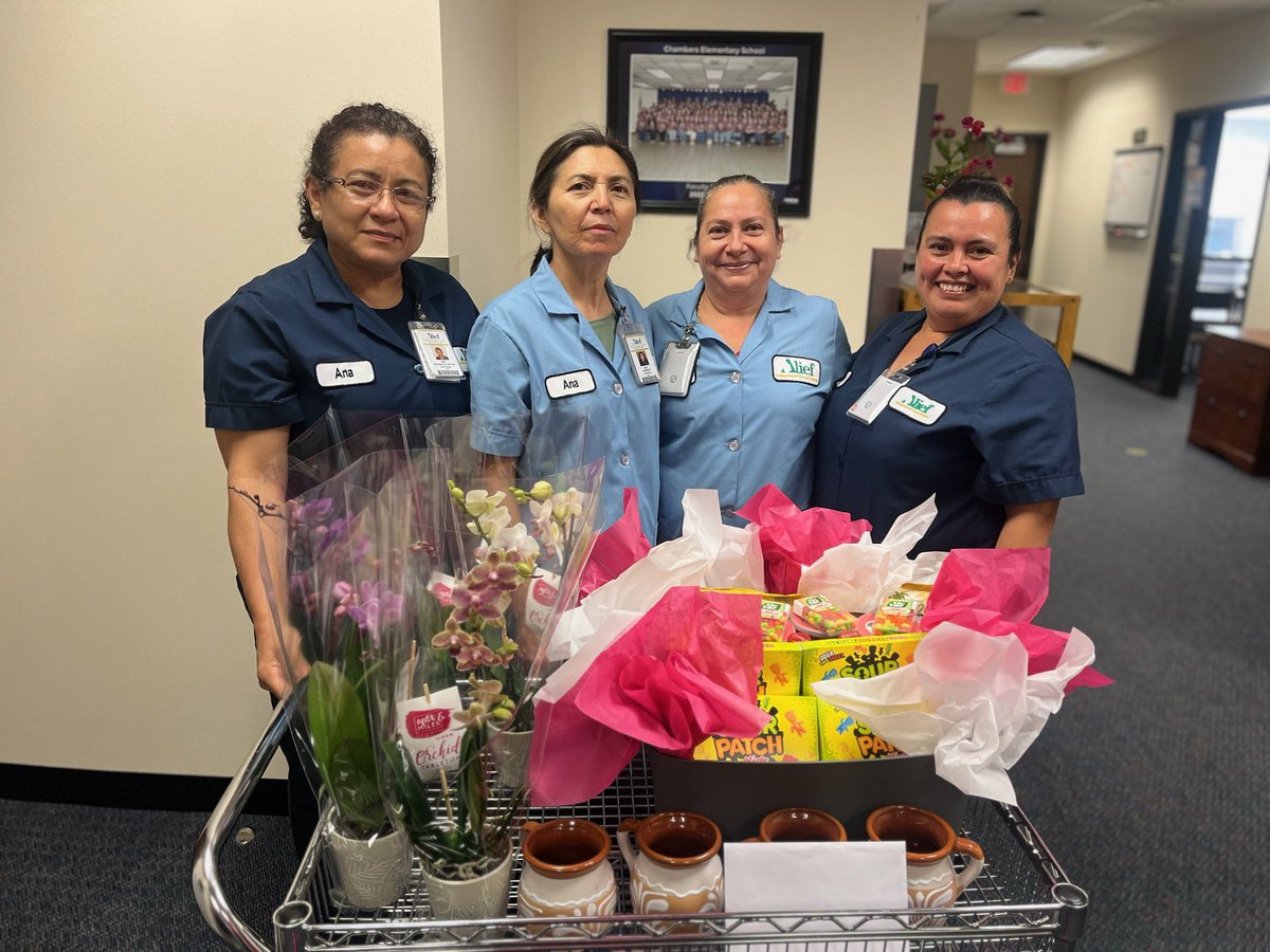 Thank you to our amazing Custodians! ⭐️We truly appreciate you and thank you for all that you do!💙💛<a href="/zysolis/">Zansia Solis</a> <a href="/MontgomeryErik/">Jason Montgomery</a>