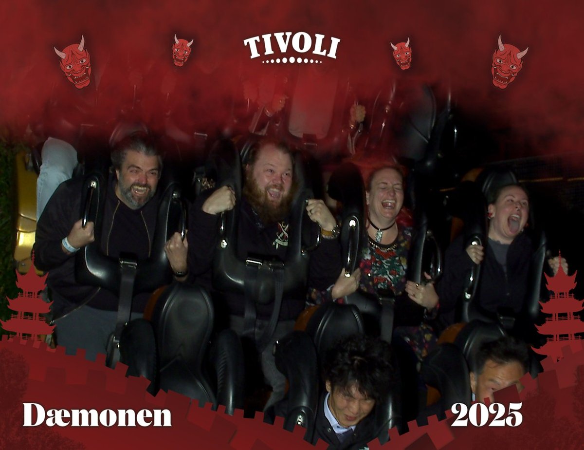 Mrs Whathefucksit tweet media