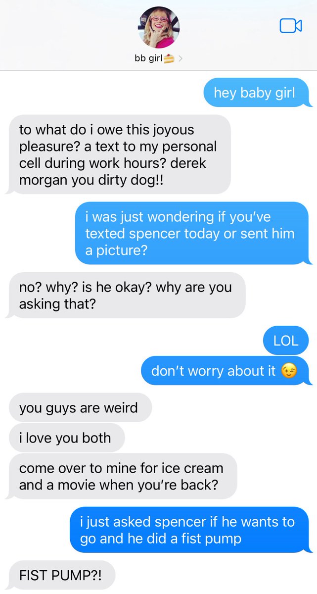 moreidfeed's tweet photo. #MoreidWeek2025 day three, inbetween canon moment. 

texts between spencer and derek during his knee injury https://t.co/bIx8yy4nnI
