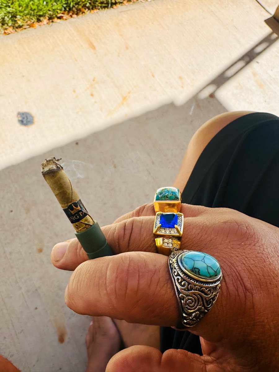 Azul_320's tweet image. A little something to get some pain relief. #ChronicPain