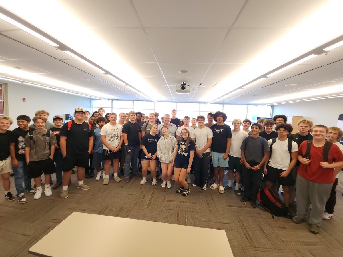 Thank you to <a href="/kcgorilla/">Tom Beebe</a> for stopping by to give 3 words of advice. 1. What do you do when no one is watching. 2. No one defines you but you. 3. No Plays off and No Days off.