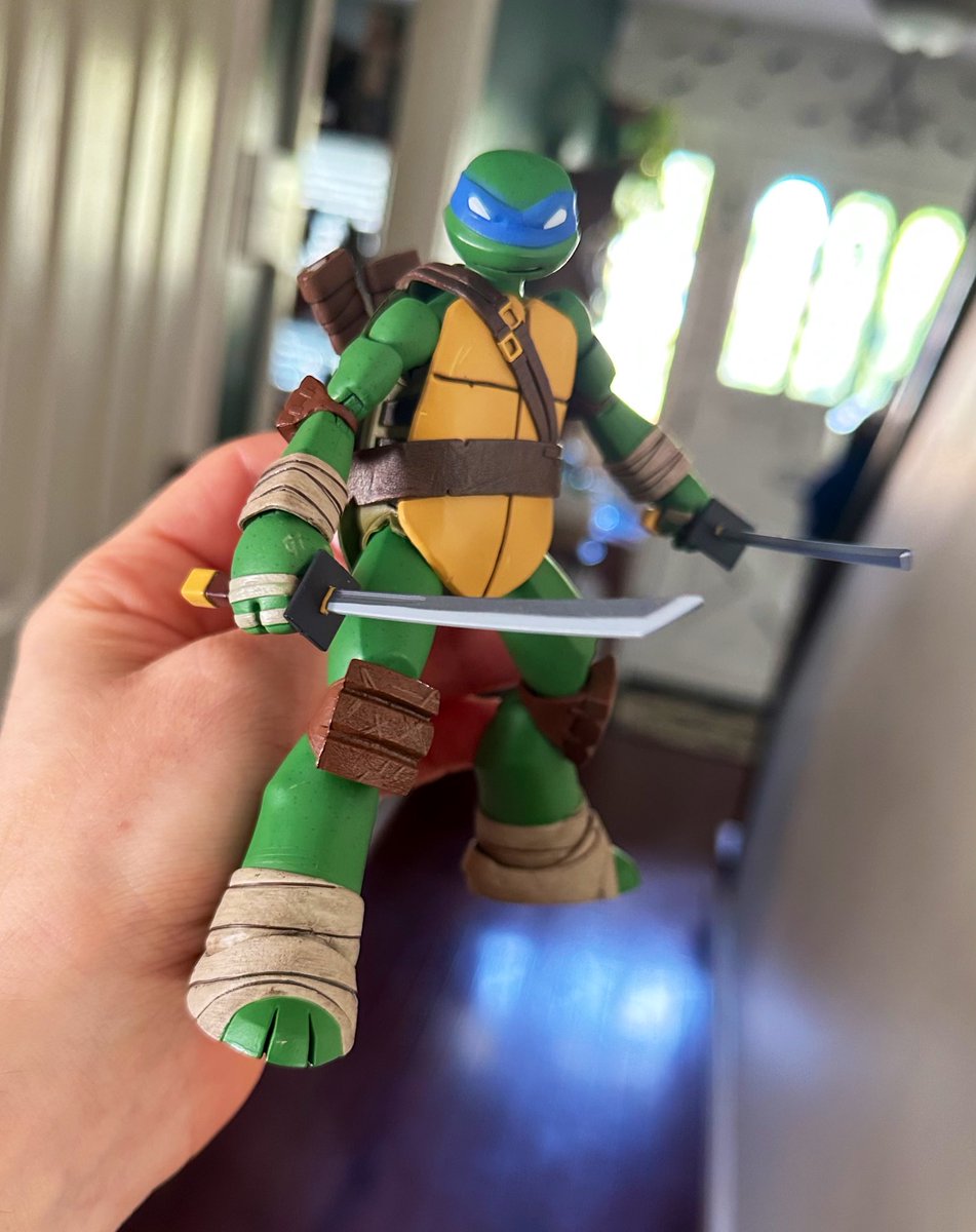 ToyBro (@toybroreviews) on Twitter photo 