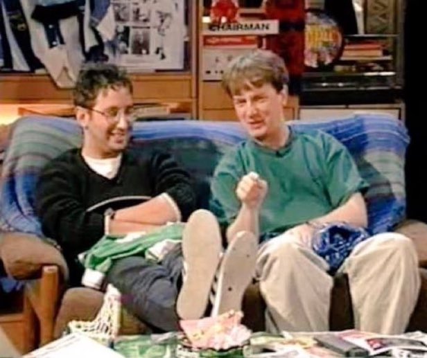 Retweet if you watched Fantasy Football League ⚽️