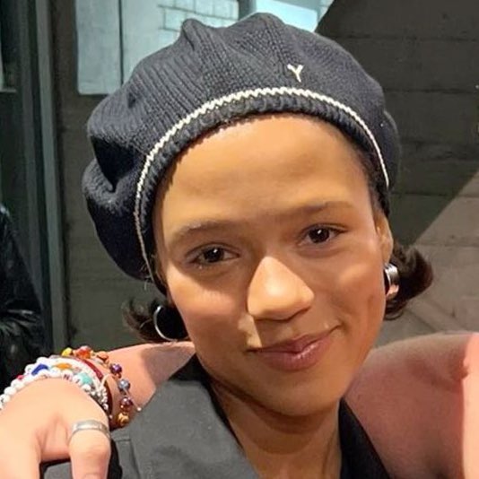 taysrussell's tweet photo. beret baby https://t.co/WxQMiw6ONl
