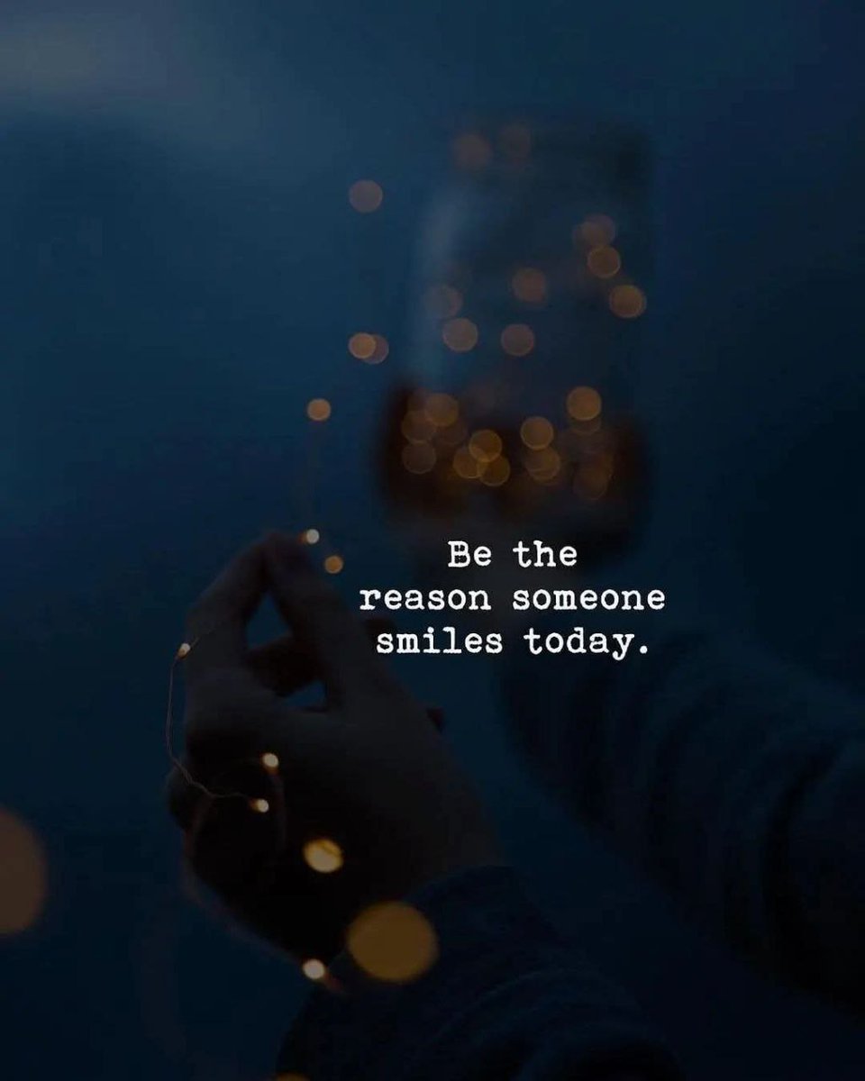 FreakyTheory's tweet image. Smile