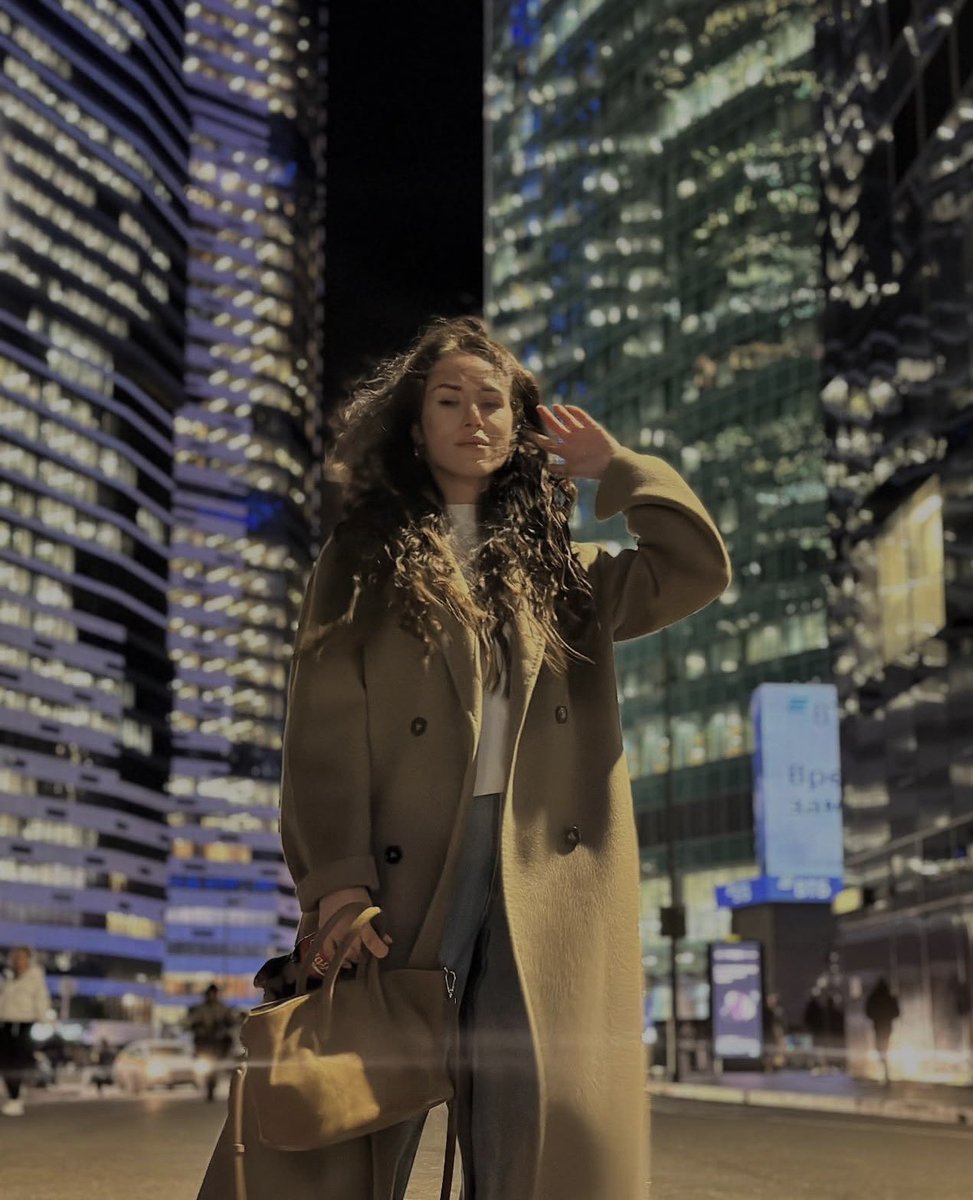 Happy Friday to all 😘