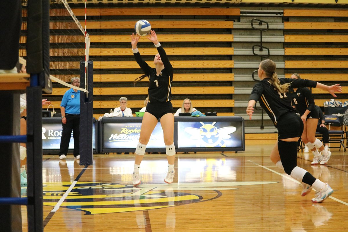 Yellowjacket Game Day Alert!

The evening is setting up to be a smash! head to the Rochester Regional Sports Center to catch the RCTC Yellowjackets take on Minnesota State Community and Technical College at 6:30pm!