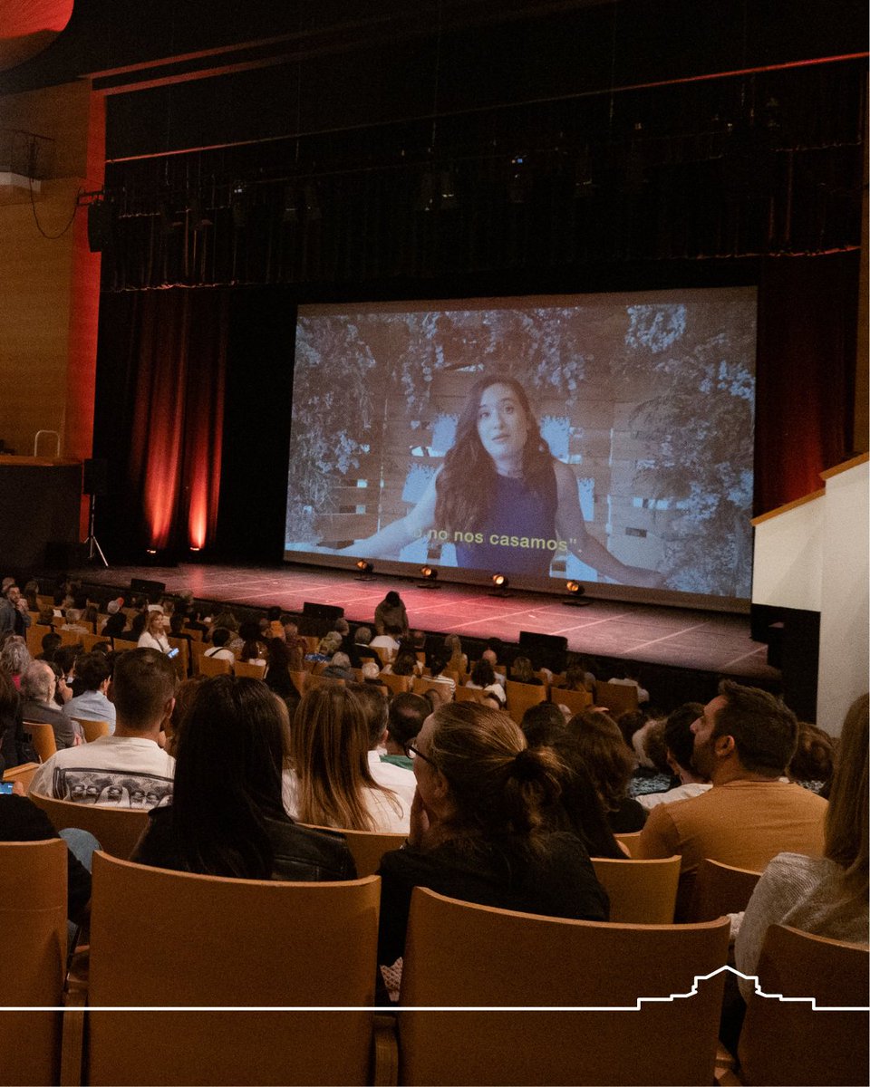 AuditorioCuenca's tweet image. Risas, complicidad y un público entregado 👏 

¡Gracias por llenar de humor el Auditorio de Cuenca! 

#PantomimaFull #Cuenca #Cultura