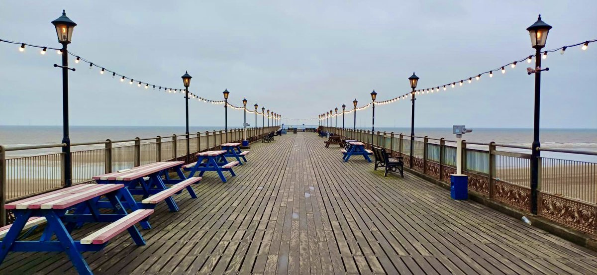 Our walk today along a wet &amp; windy beach, from Seacroft to Skegness &amp; Seathorne.