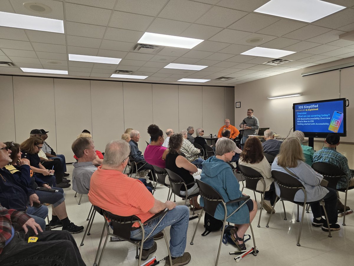 CABVICincy's tweet image. 📱 We kicked off our iOS Simplified &amp;amp; Explained series by learning what’s new with iOS! 

#Accessibility #VisionSupport #CABVI

Image Album Description: CABVI team members presenting information about using iPhones and iPads to class attendees