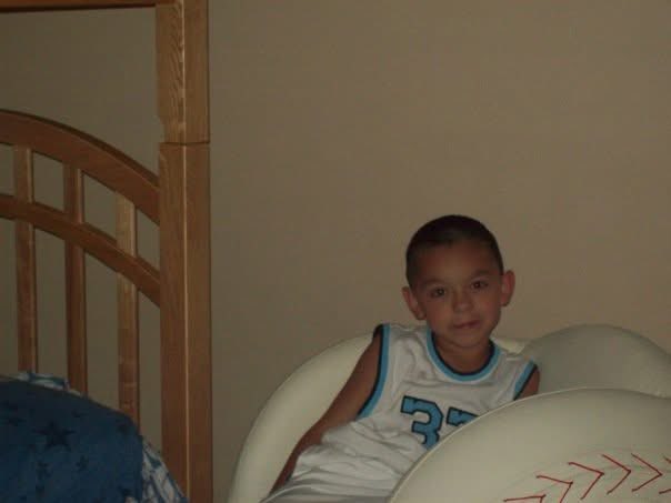 HAPPY BOYFRIEND DAYYY I LOVE YOUU, handsome and cute since foreverrr <a href="/GrizzlyAD/">griz</a>