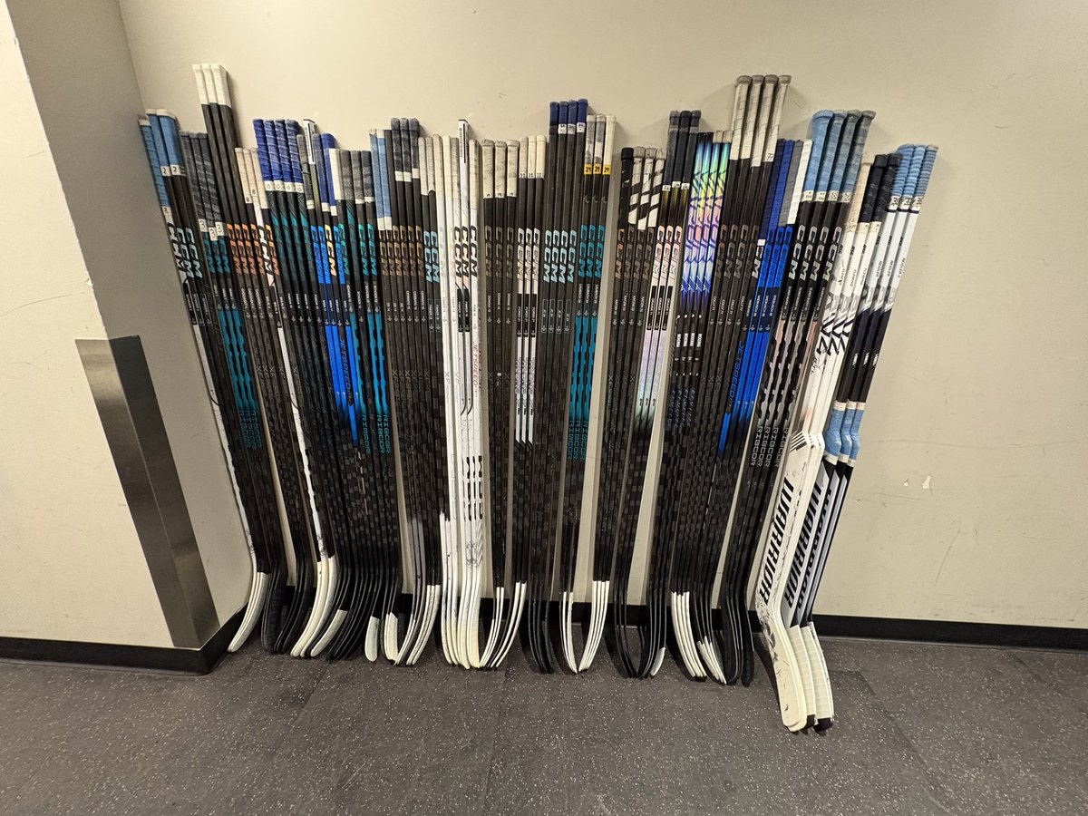 PennStateMHKY's tweet image. ⏳⏳

#WeAre #HockeyValley