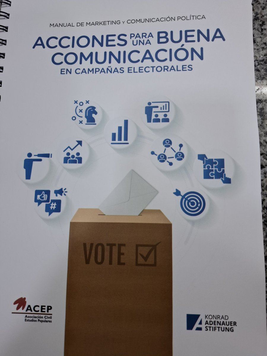 pablopelozo4's tweet photo. Gracias @carlosfara por compartir conocimientos, experiencias. Aportes significativos de comunicación política en tiempos disruptivos. https://t.co/k0wm9eK1Lq