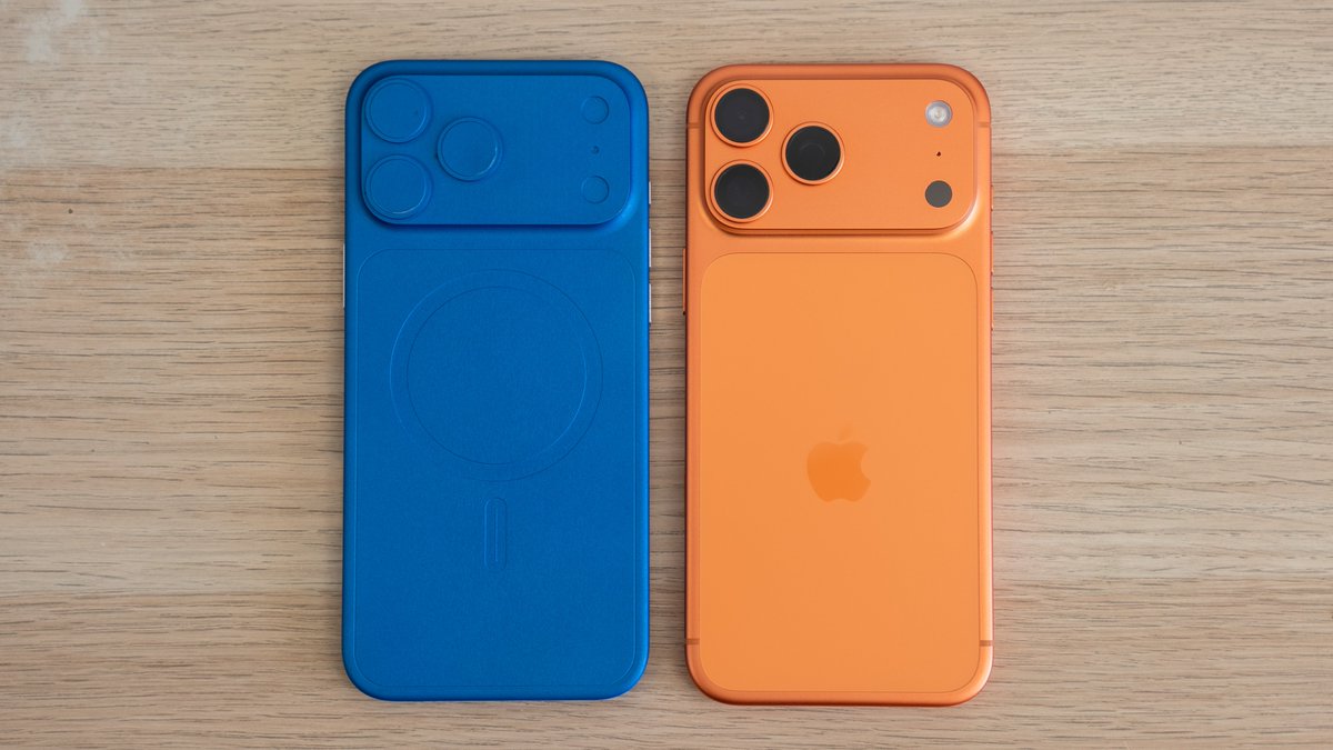 VadimYuryev's tweet image. iPhone 17 Pro Max Dummy model we received in March vs Real iPhone 17 Pro Max

Spot on accuracy, 6 months before launch.