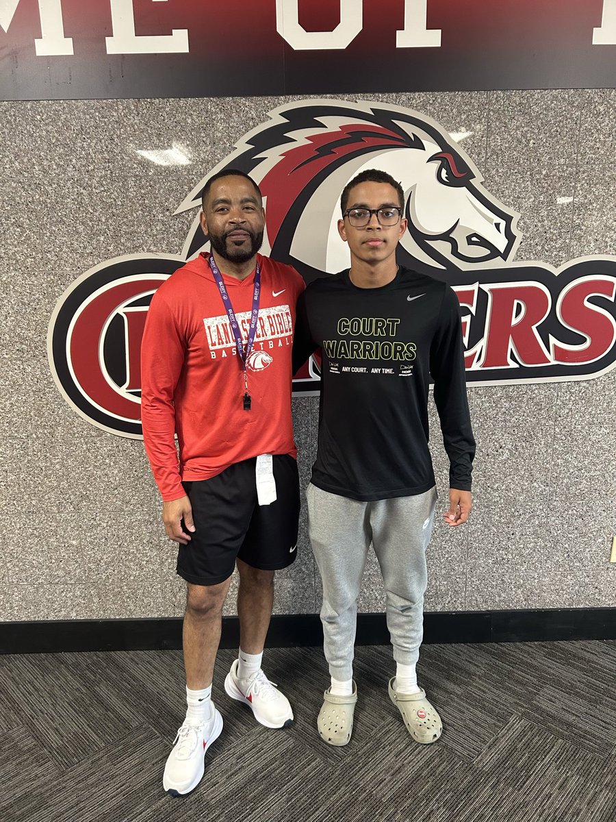Thank you Coach Mack and staff for welcoming me on a visit to <a href="/LBC_Hoops/">LBC Hoops</a>. Had a great time touring the campus, watching practice and meeting some the players. Can’t wait to visit again. #Chargers