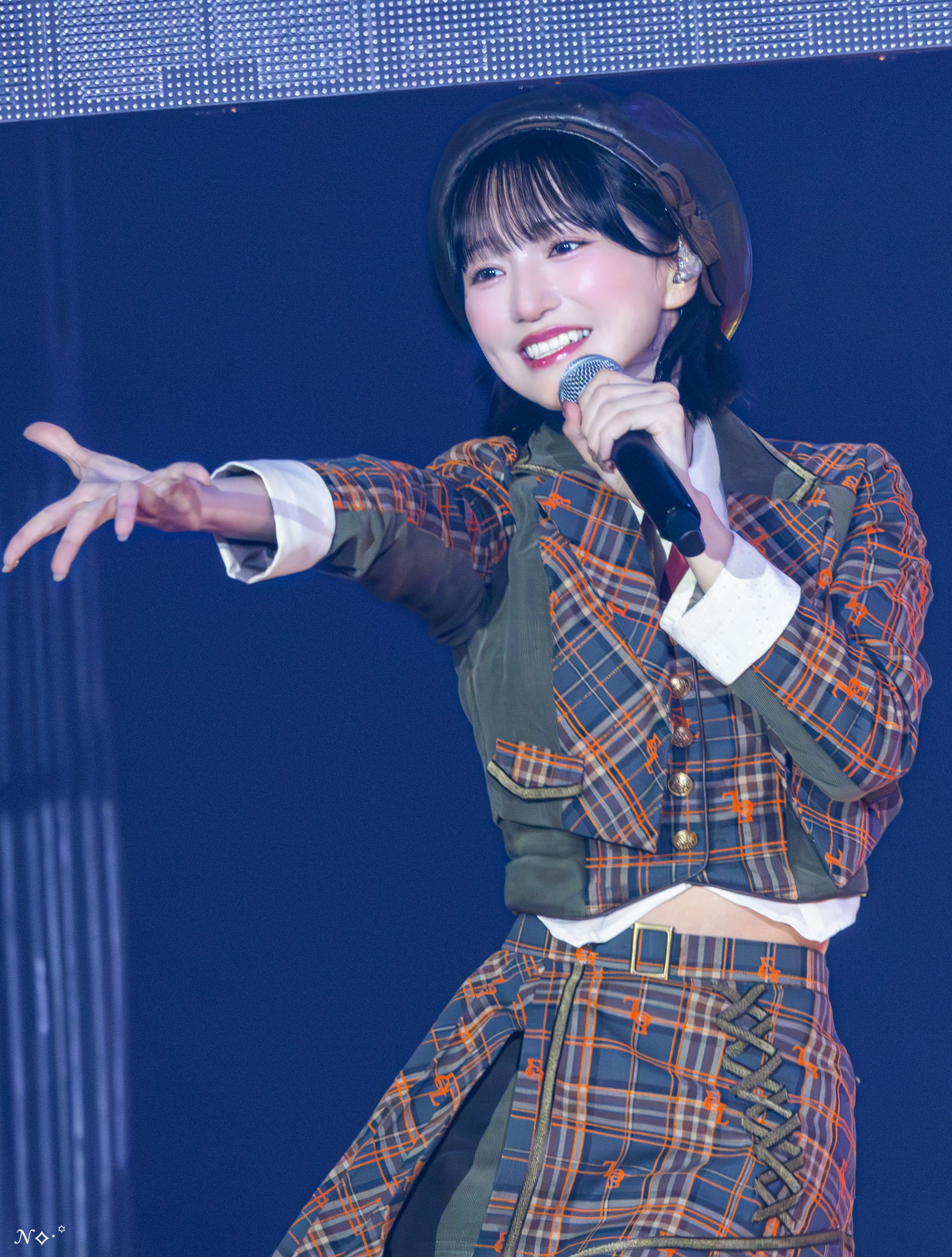 イコラブ　野口衣織　セット Amazon.co.jp: =LOVE イコラブ 野口衣織 うちわ2個セット（品