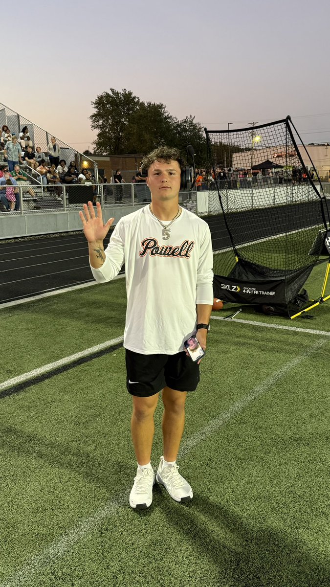 PowellCoachLowe's tweet image. All-time leading passer in the house.