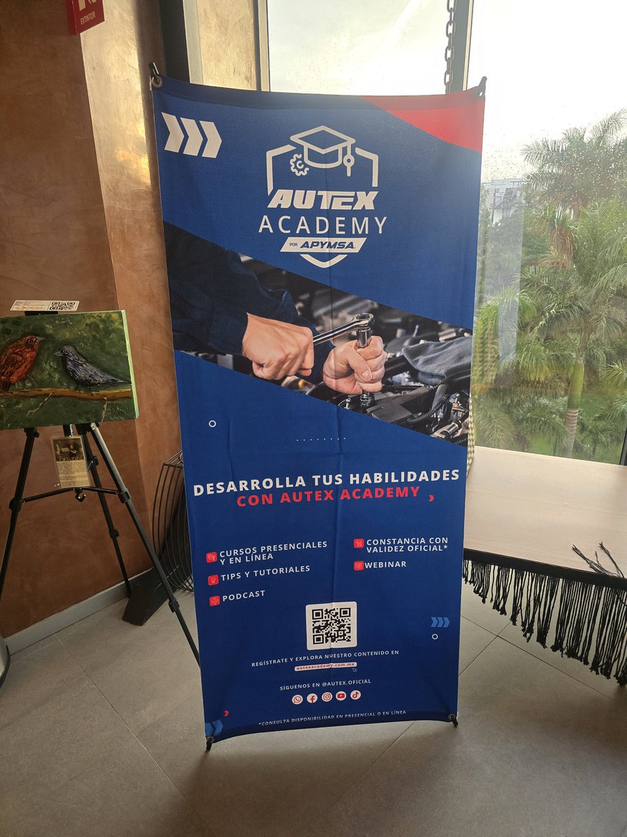 cuartodemillamx's tweet photo. Ya estamos en Merida para la #MegaCapacitacion de @RefAPYMSA #Autex. https://t.co/89dmleiY7y