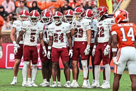 Alan pond (@alan_pond0of) on Twitter photo Honored and thankful to receive an offer from Troy🎇🛡️!!! <a href="/coachJClegg/">Justice Clegg</a> <a href="/GavinBlomberg/">Gavin Blomberg</a> <a href="/Coach_Carbine/">Caleb Carbine</a> #SledDawgs Honored and thankful to receive an offer from Troy🎇🛡️!!! <a href="/coachJClegg/">Justice Clegg</a> <a href="/GavinBlomberg/">Gavin Blomberg</a> <a href="/Coach_Carbine/">Caleb Carbine</a> #SledDawgs