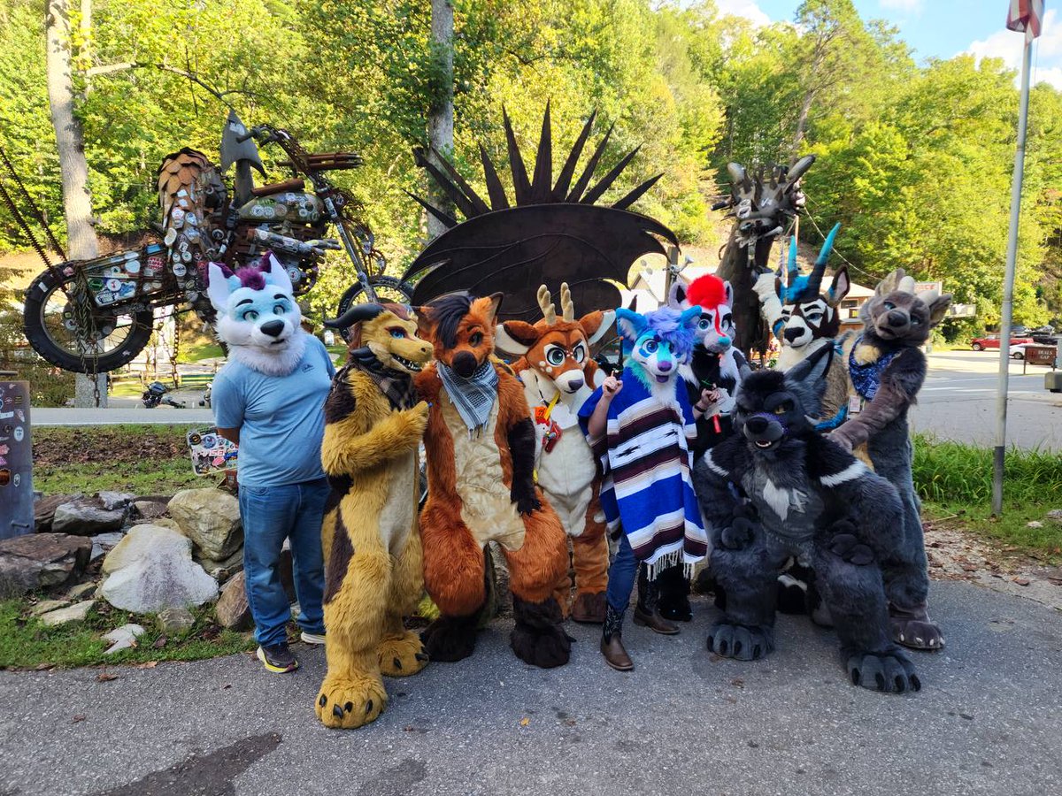 Life is better with good frens.

FTO 2025