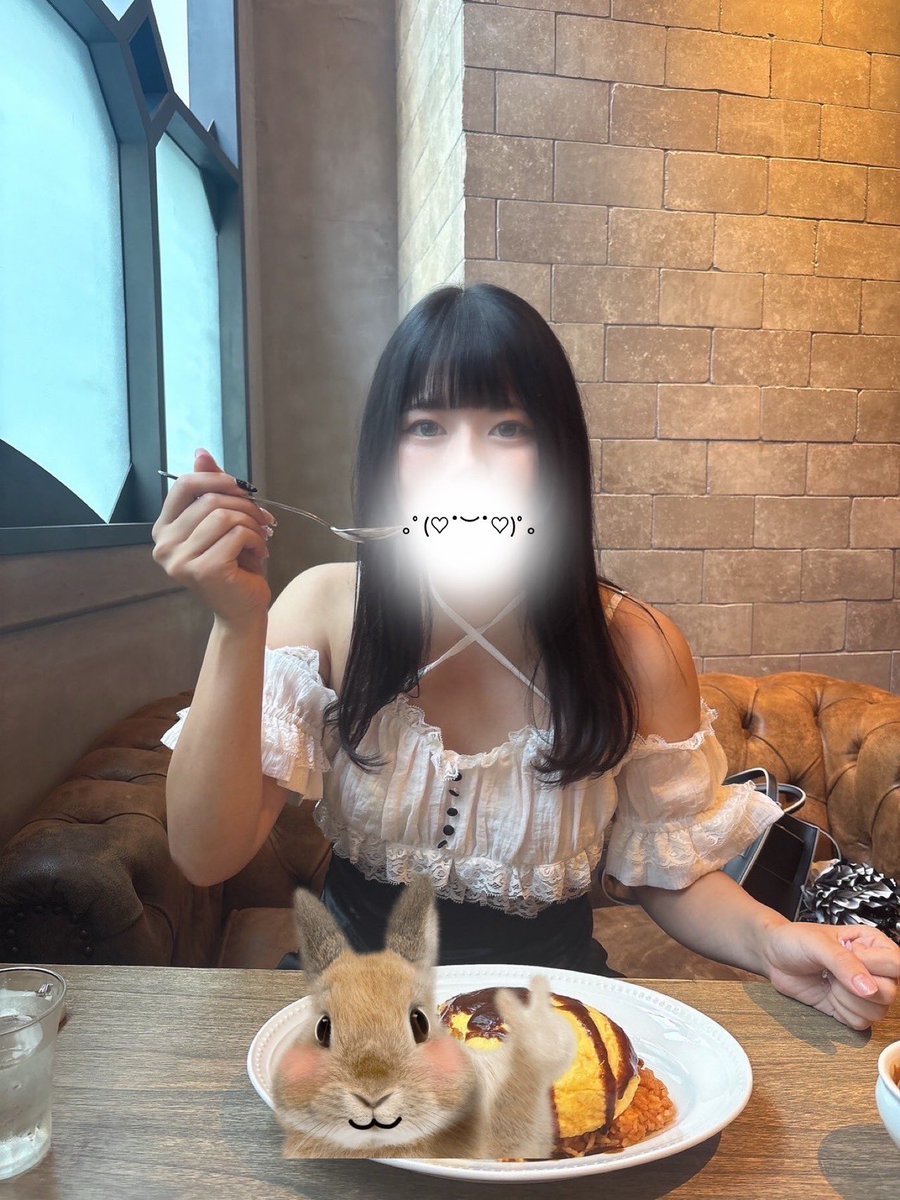 synr0000000's tweet photo. 今日はおうちで勉強がんばる日、、、
dmすぐみます(？) https://t.co/asWfB1ytk1