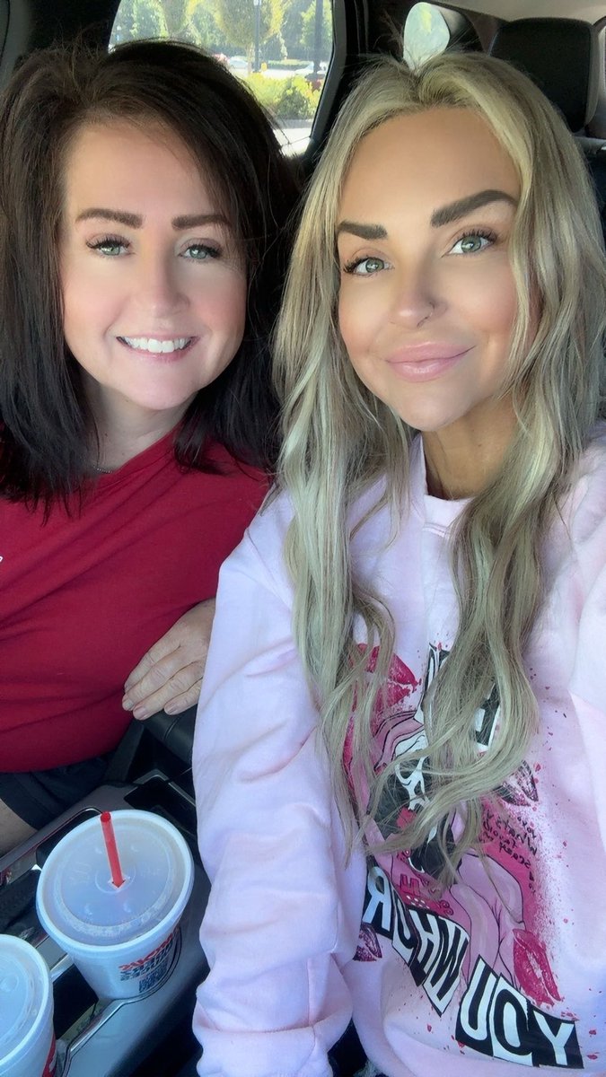 Had the most beautiful lunch &amp; shopping date today 💕