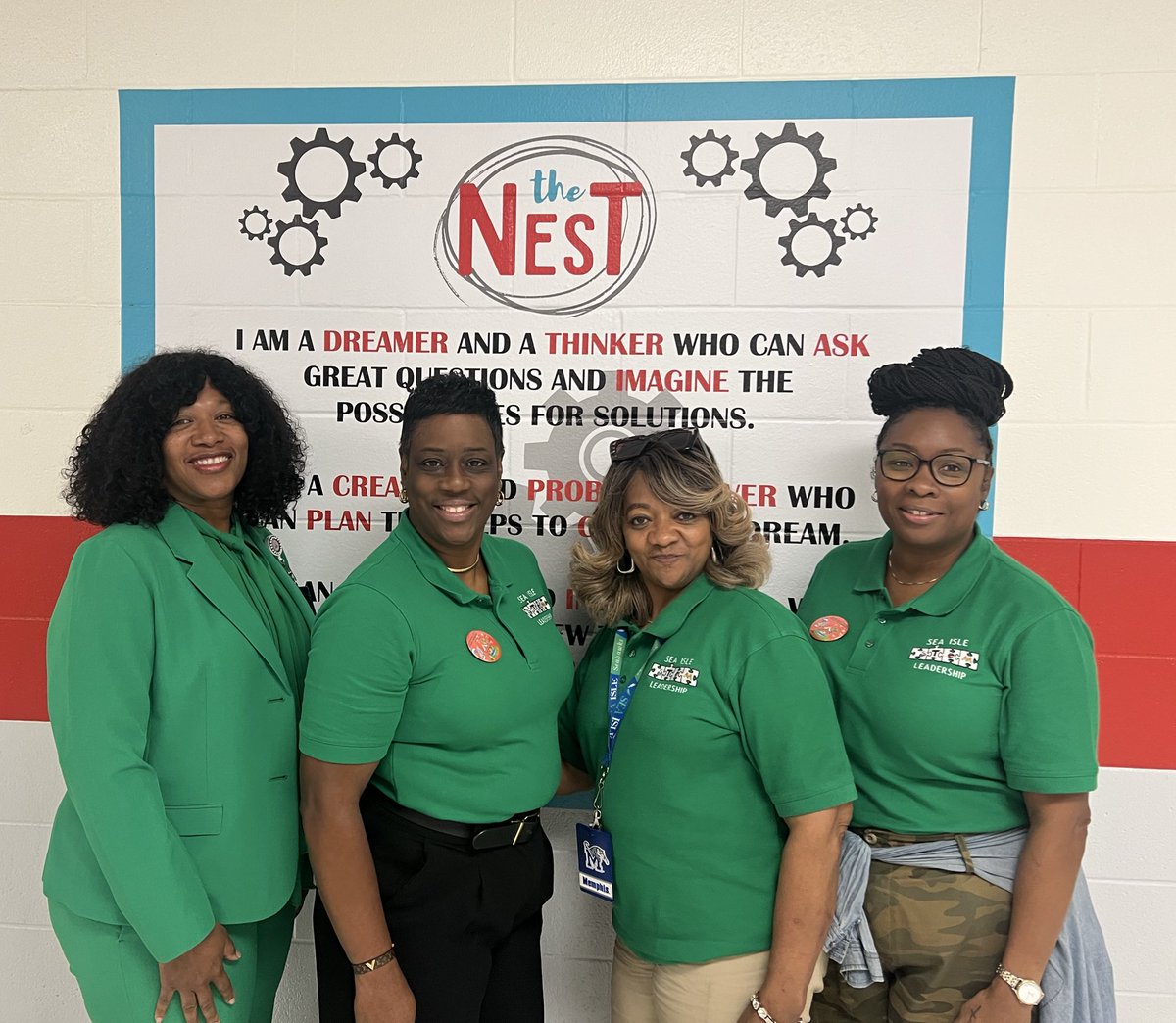 Our team from The Island had a great day of STE(A)M learning at The Nest. Thanks <a href="/RES_Redbirds/">Rivercrest Redbirds</a>. #STEM #STEAM <a href="/theTSIN/">Tennessee STEM Innovation Network</a>