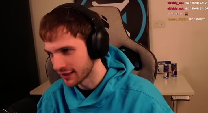 La iluminación que usaba zeko hace unos meses irradiaba depresión, gracias a Dios ya la cambio xDdxDdxdD