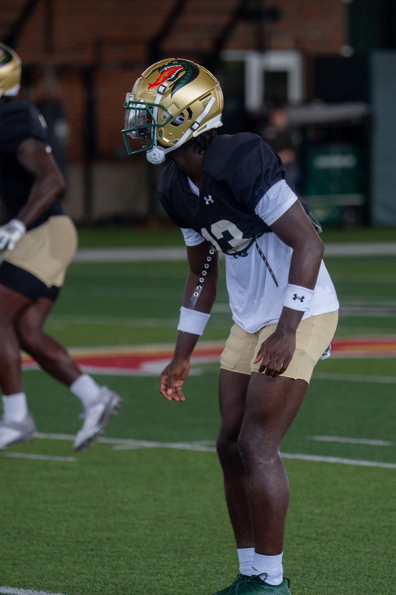 Tamarion Crumpley tweet media