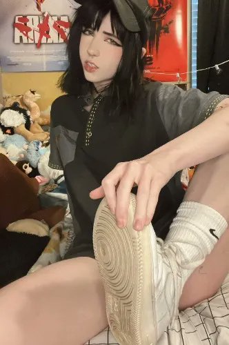 I just received 𝙣𝙚𝙬 𝙨𝙝𝙤𝙚𝙨 【＄１００】 from Anonymous via Throne. More! More! More! throne.com/failforflib #Wishlist #Throne