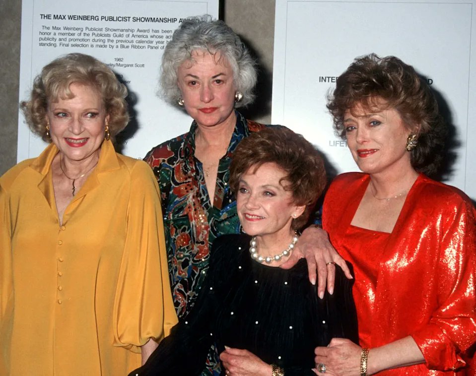 #thankyouforbeingafriend #BettyWhite #BeaArthur #EstelleGetty #RueMcClanahan #GoldenGirls