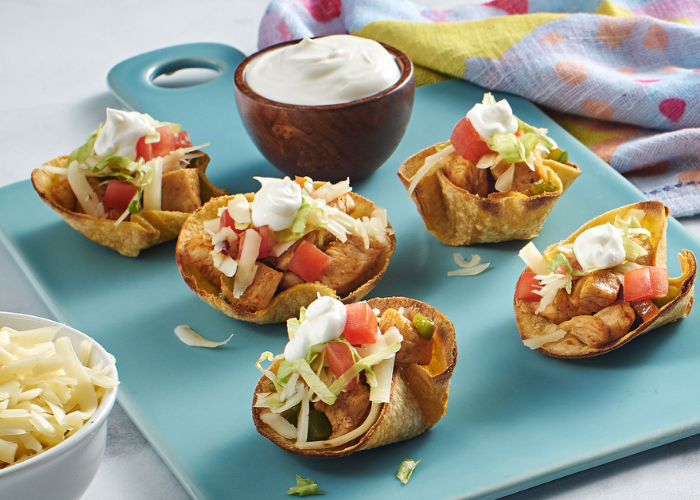 FloridaMilk's tweet photo. 🎉 Celebrate cultural diversity (and serious flavor) with 15 Hispanic recipes starring dairy. From bright, citrusy sips to cheesy, crowd-pleasing snacks, save this link and try one tonight 👉 https://t.co/1GmP1dFZds https://t.co/C6RkX7VbZ1
