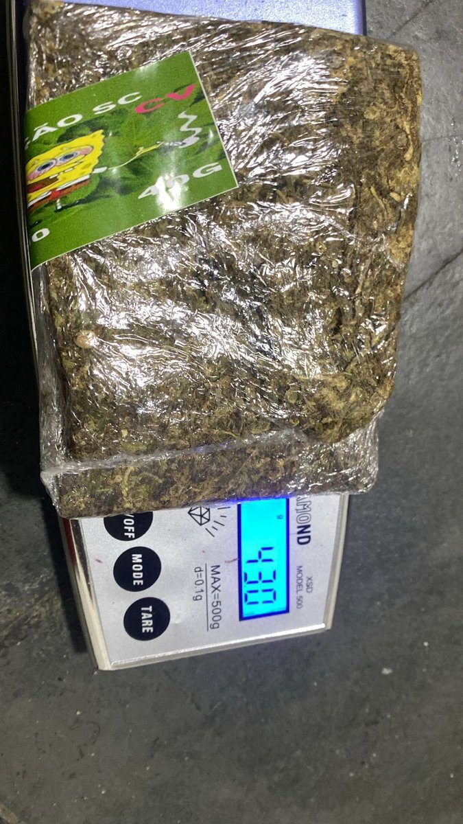 SMKBuddCabofrio's tweet photo. Caiu as braba no praçao 

Muito ice de 15

Colômbia gold de 15 1 G e 150 com 10 G

Mt de 100 verdinha e de 10 com 5 a 6 grama

⚡️ de 15 servidão

Flor de 20 1 G

Rx de 20 https://t.co/iRNb8wgEj0