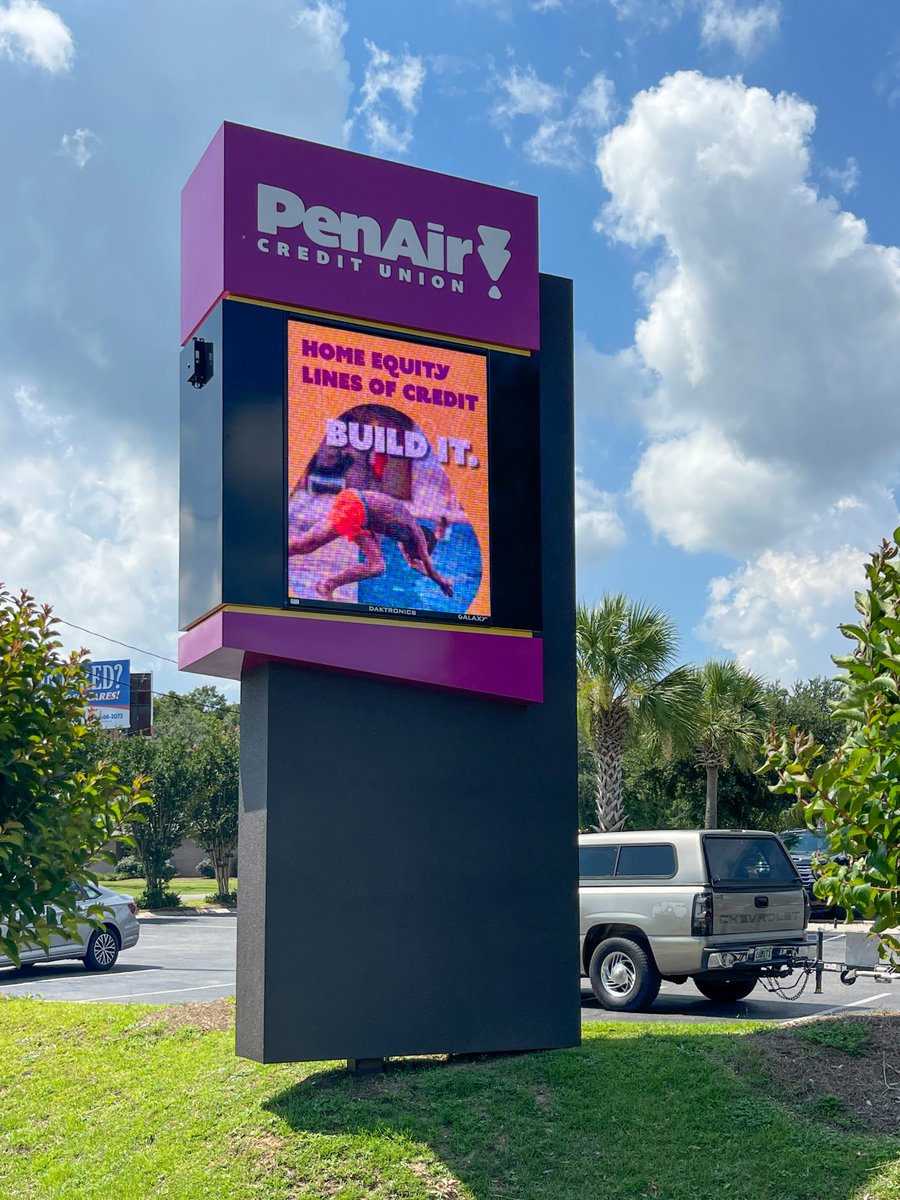 Daktronics's tweet image. Winners of our #SalesExpo #SignDesign Contest:
🔹 Plastic Arts Signs Co. – Pen Air Credit Union, FL (49 sq. ft. &amp;amp; smaller)
🔹 @pinnacle_sign – Great Southern Bank, MO (50 sq. ft. &amp;amp; larger)
Stunning installs using Galaxy Series LED boards!
#DakDisplays #LEDSigns #DigitalSignage
