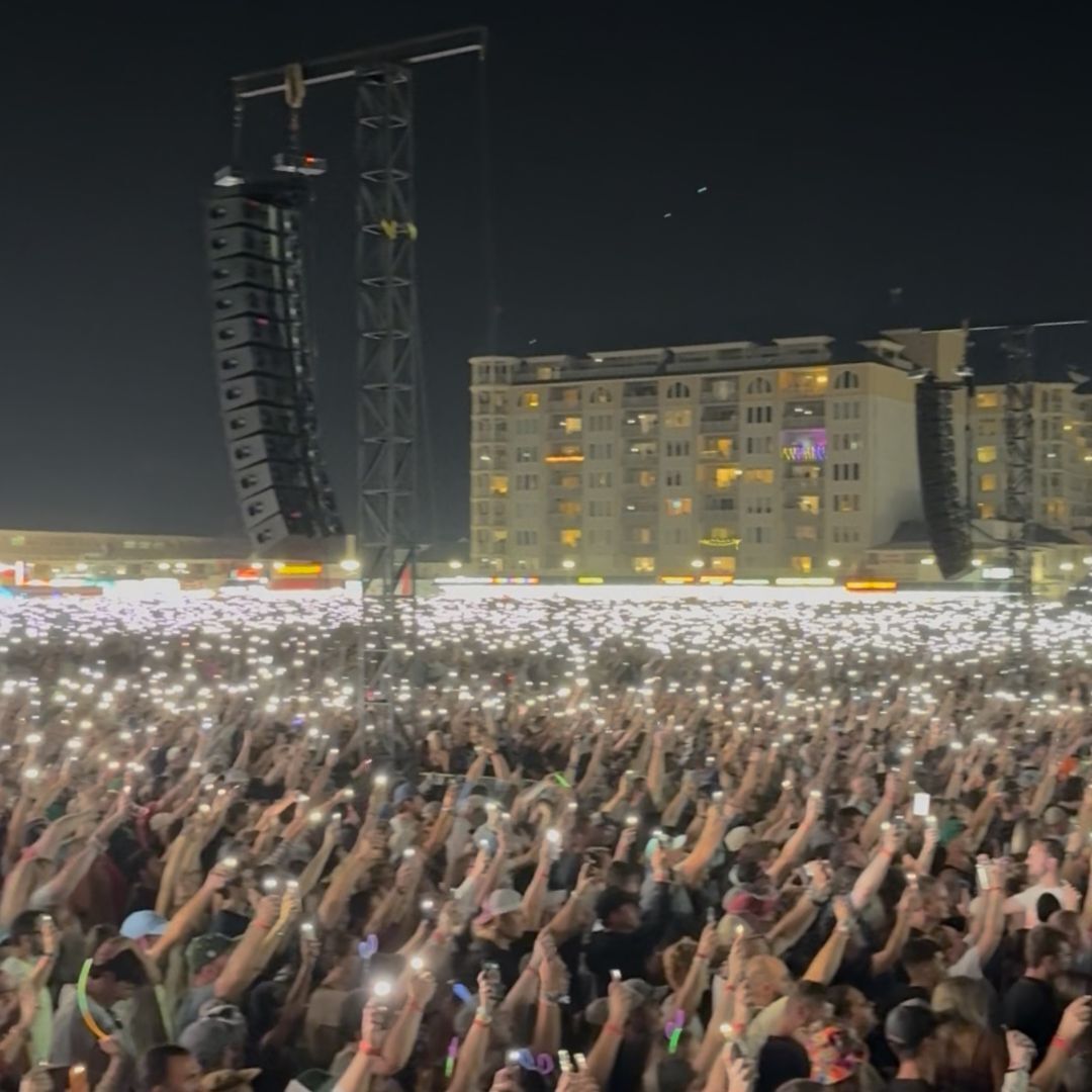 wesleycrossnyc's tweet image. Looking through pics from #OceanCalling 2025. Was so much fun.
#musicfestival #backstage